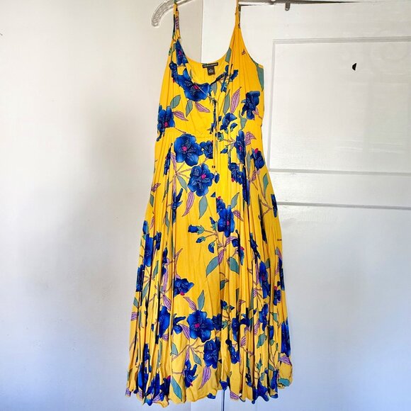 Chelsea & Theodore Floral Maxi Dress - Picture 1 of 3